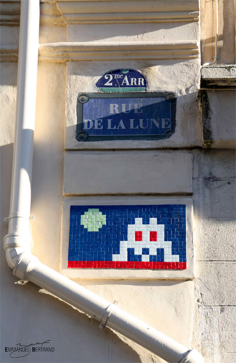 space invader, Paris, 2010 © Emmanuel Bertrand