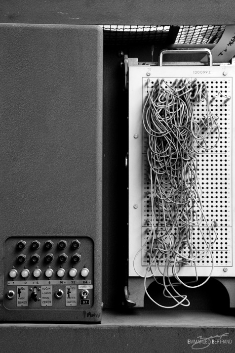 computer #0100 (120099Z), 2010 © Emmanuel Bertrand