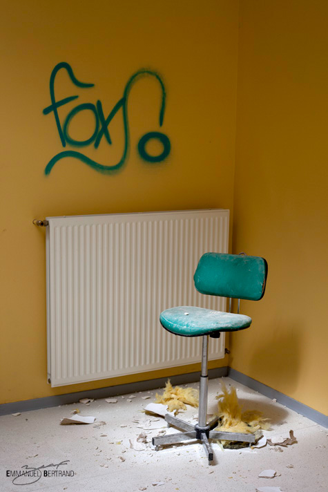 green office chair, 2012 © Emmanuel Bertrand